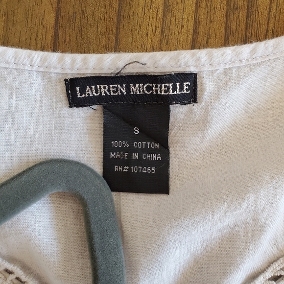 Lauren Michelle embroidered blouse - Picture 6 of 6